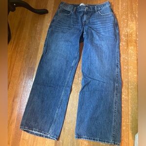 Hollister Low Rise Blue Jeans never worn